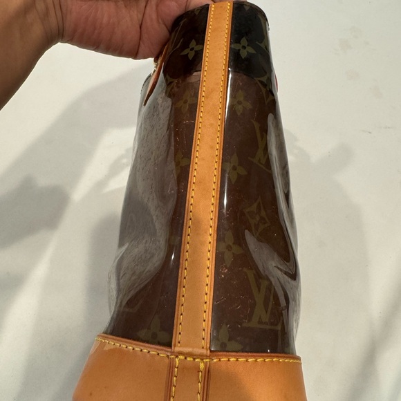 Authentic Louis Vuitton Canvas Amber bag - Picture 15 of 15